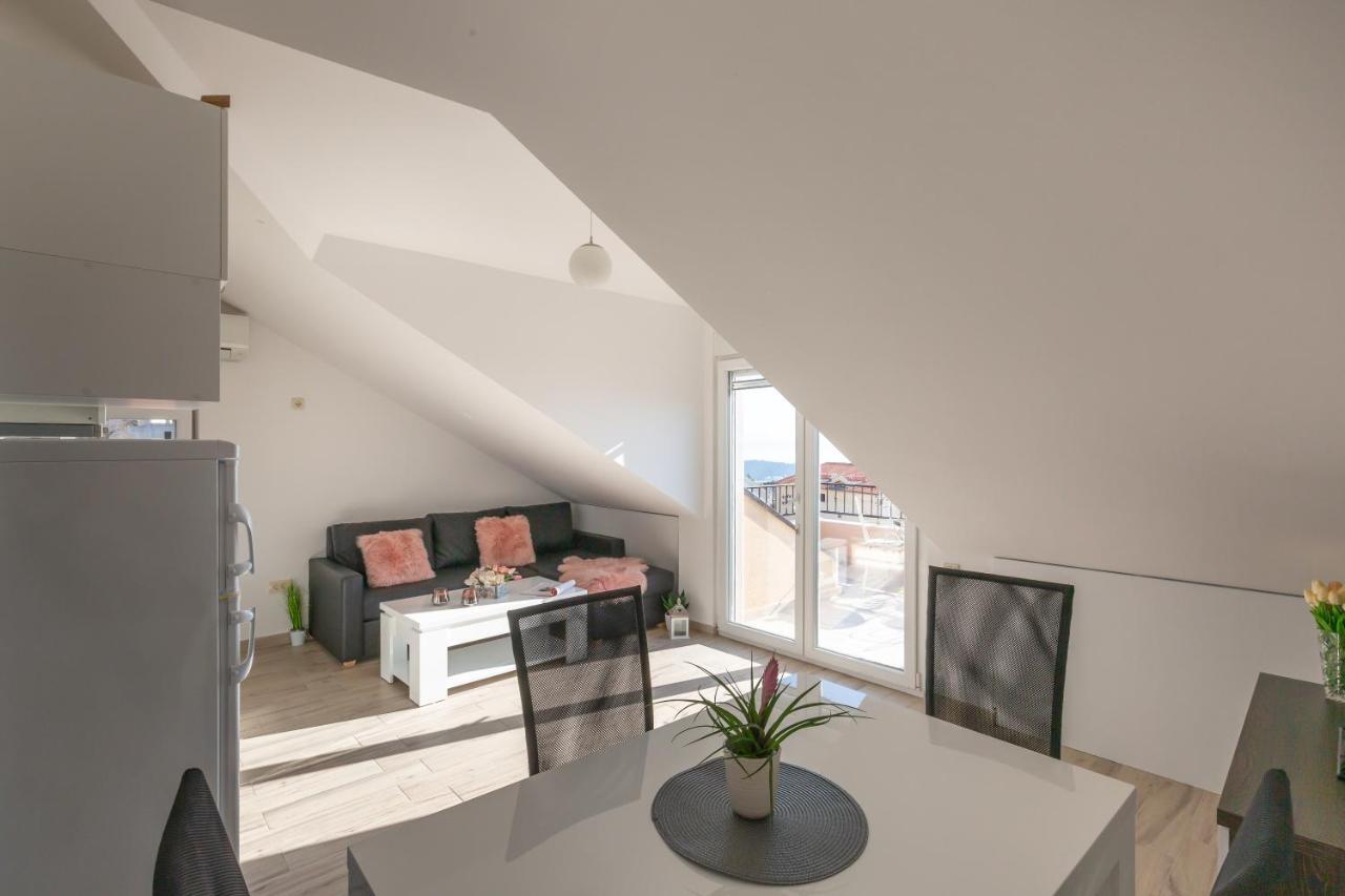 Ferdo 2 Apartment Makarska Exterior photo